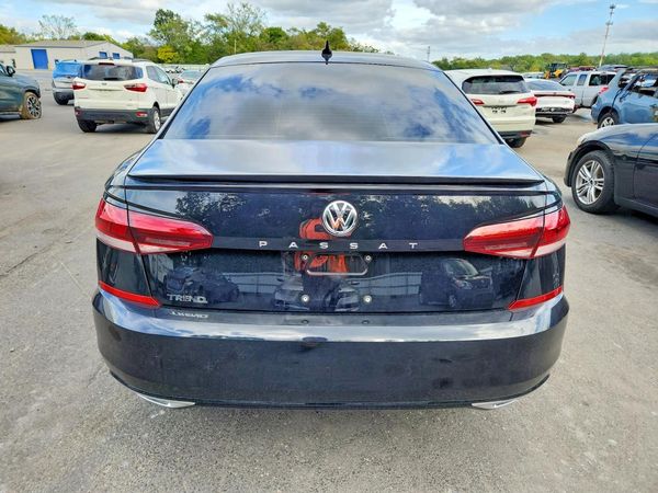 2021 VOLKSWAGEN PASSAT R-Line — DIRR