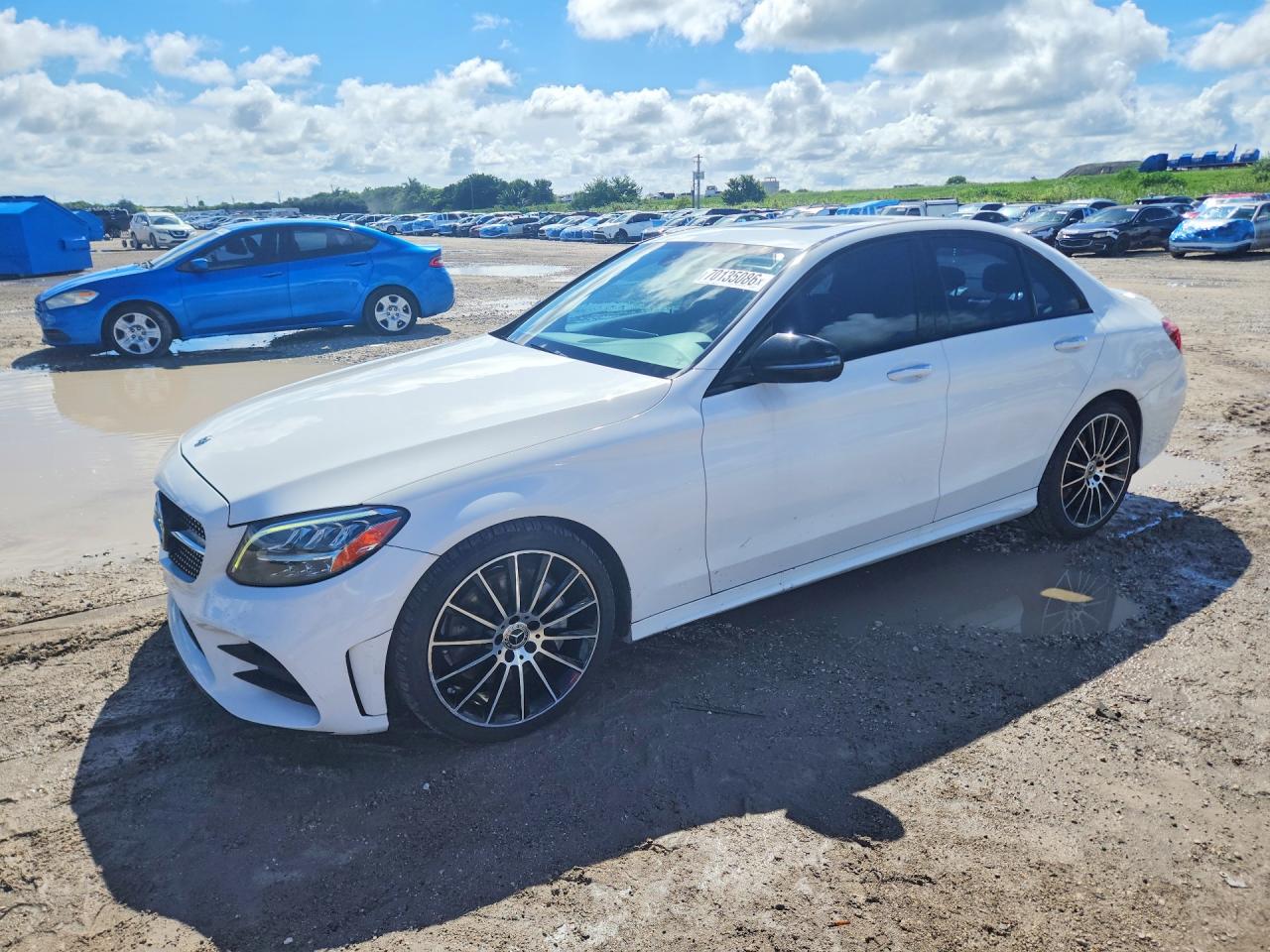 2019 MERCEDES-BENZ C C300 — Front 3/4