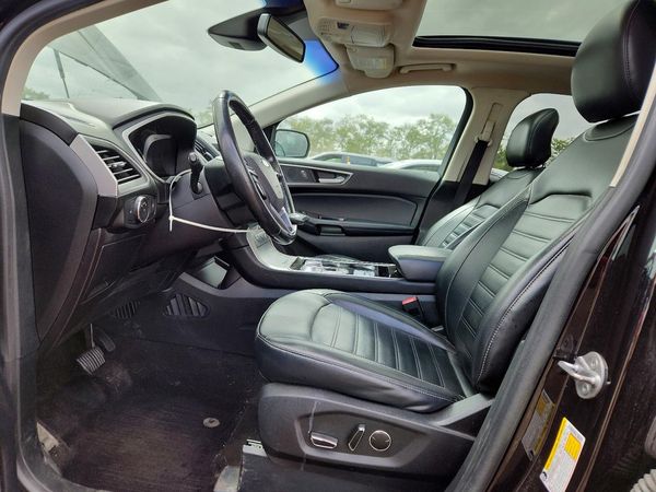 2019 FORD EDGE SEL — DENT