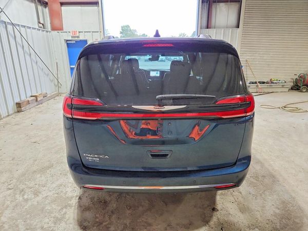 2021 CHRYSLER PACIFICA Touring L — DIRR