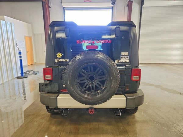 2012 JEEP WRANGLER Sahara — DIRR