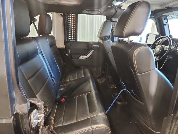 2012 JEEP WRANGLER Sahara — PSRS