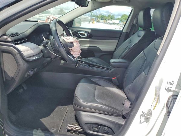 2022 JEEP COMPASS Limited — DENT