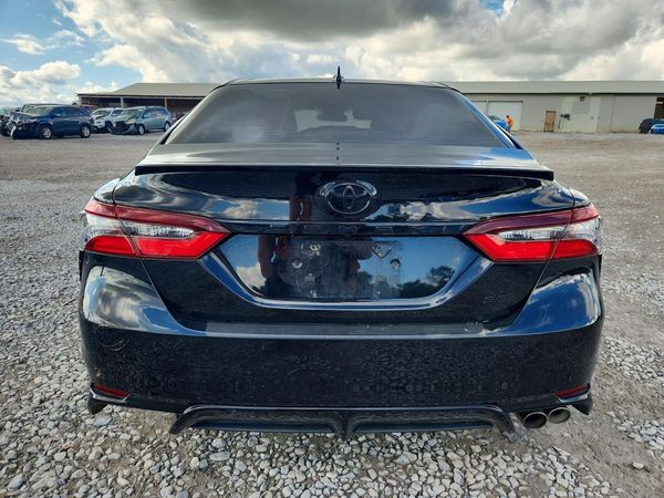 2021 TOYOTA CAMRY SE — DIRR