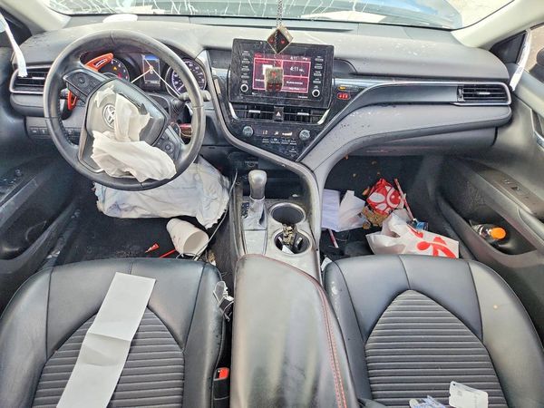 2021 TOYOTA CAMRY SE — CKPT