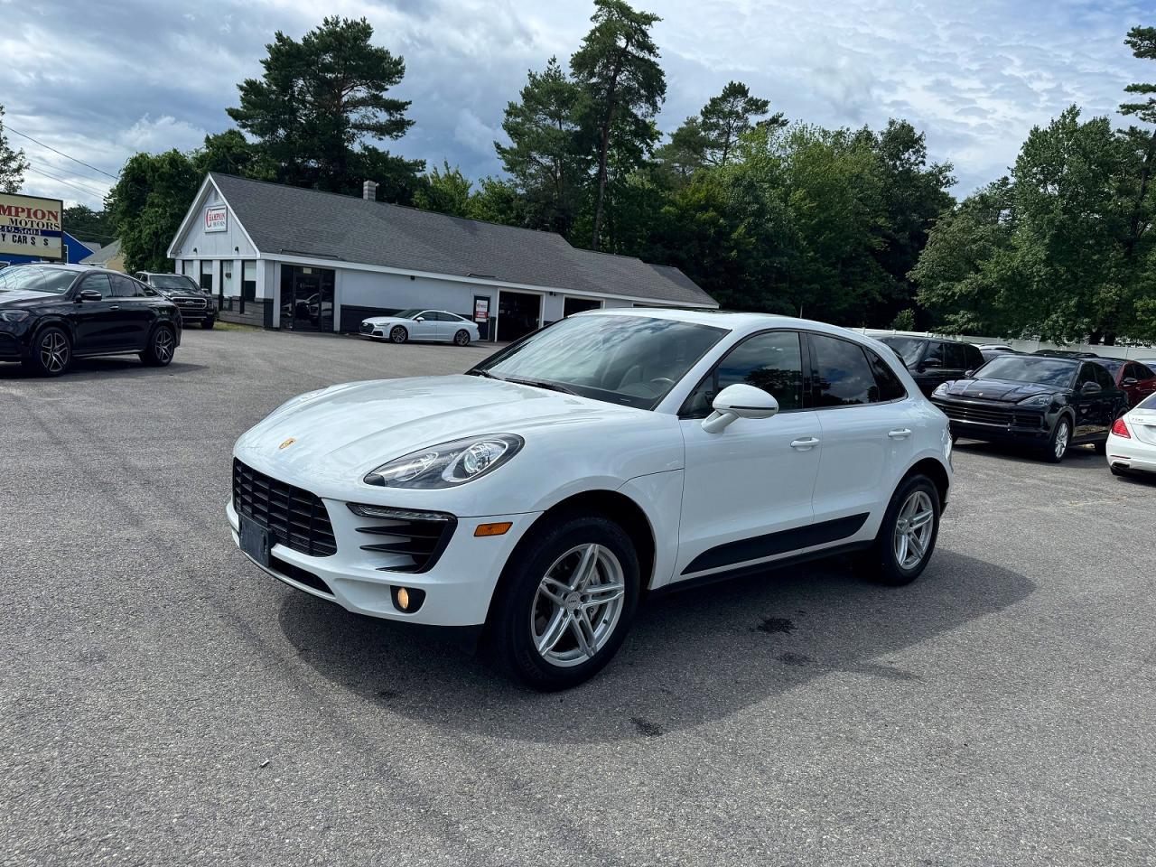 2018 PORSCHE MACAN