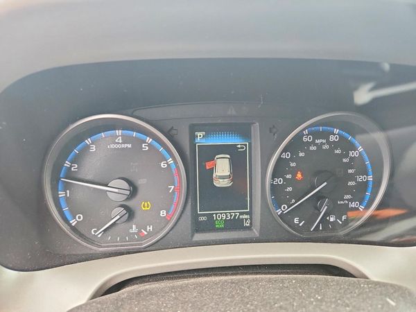 2017 TOYOTA RAV4 XLE — ODOM