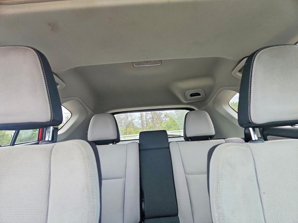 2017 TOYOTA RAV4 XLE — SUVN