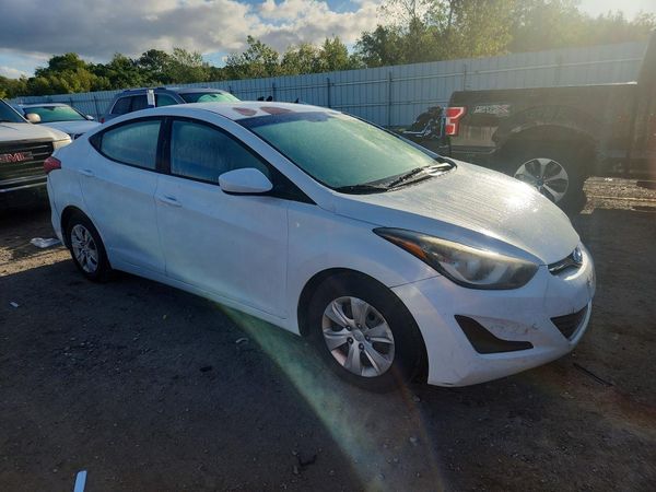 2016 HYUNDAI ELANTRA — Passenger 3/4