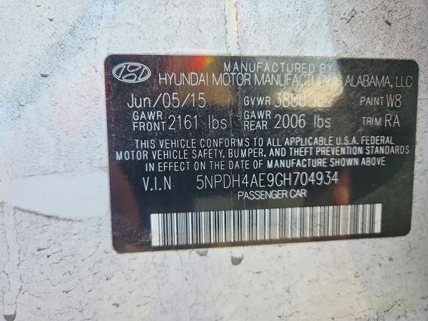 2016 HYUNDAI ELANTRA — VINS