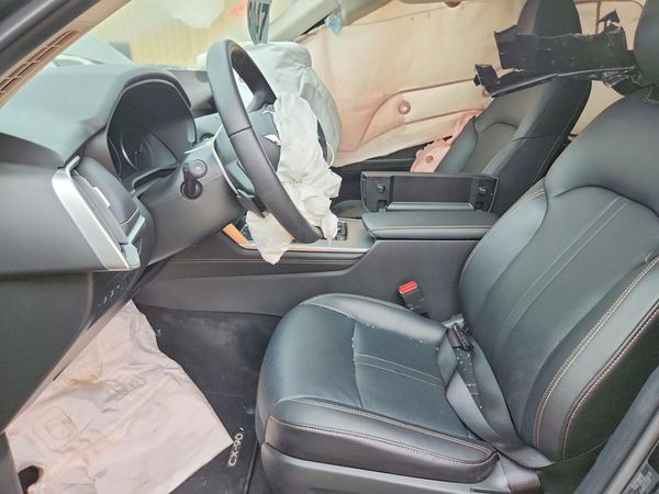 2026 MAZDA CX-90 Preferred — DENT