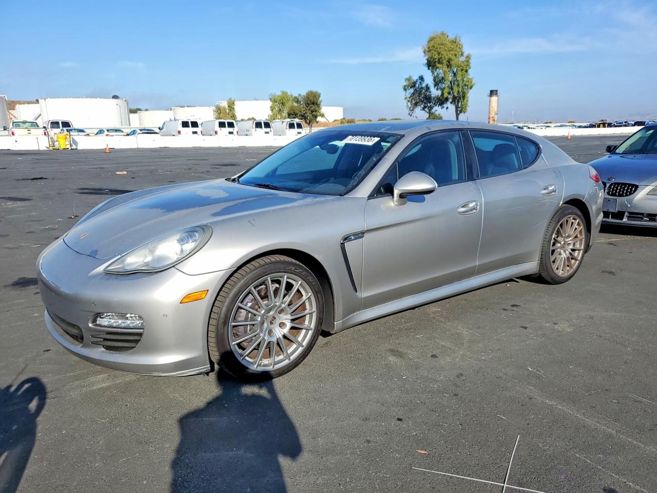 2012 PORSCHE PANAMERA Base (2WD), 4 (4WD) — Front 3/4