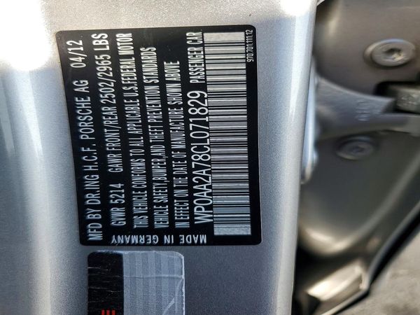 2012 PORSCHE PANAMERA Base (2WD), 4 (4WD) — VINS
