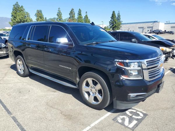 2016 CHEVROLET SUBURBAN LTZ — Passenger 3/4