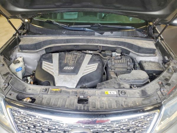 2015 KIA SORENTO TOP — Engine bay