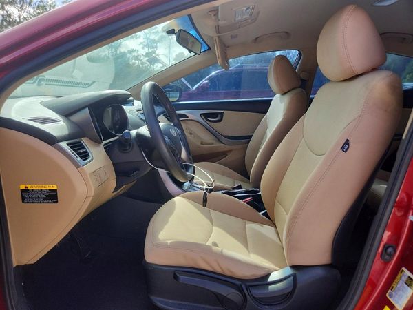 2013 HYUNDAI ELANTRA — DENT