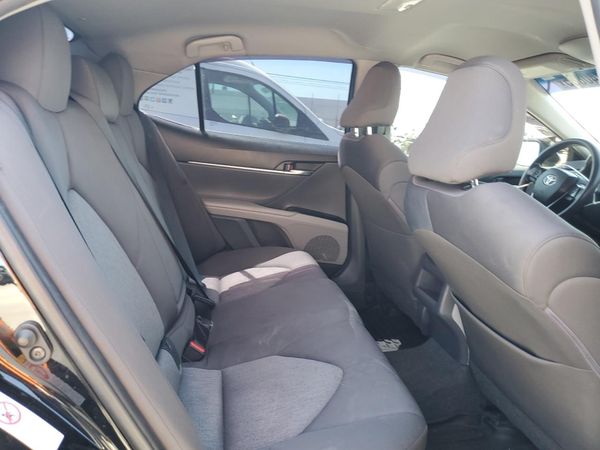 2018 TOYOTA CAMRY