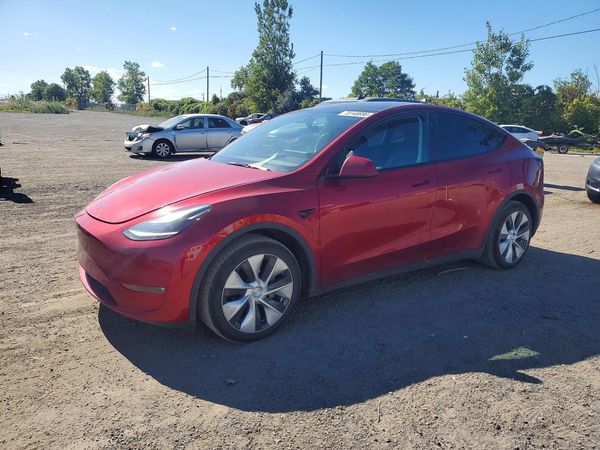 2024 TESLA MODEL Y — DSFA — Front 3/4