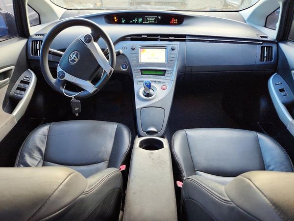 2013 TOYOTA PRIUS — CKPT