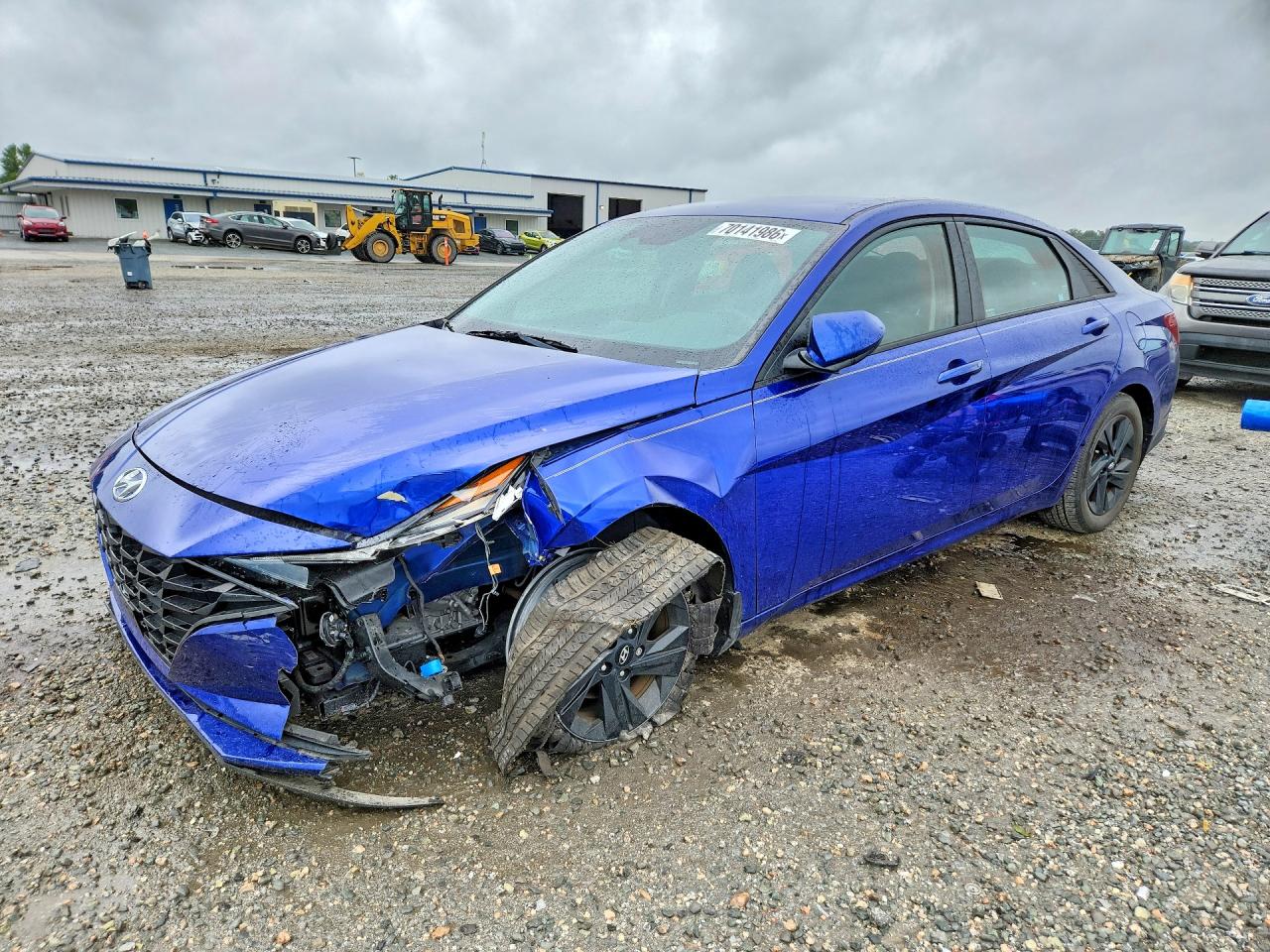 2022 HYUNDAI ELANTRA SEL w/ Convenience Pkg — Front 3/4