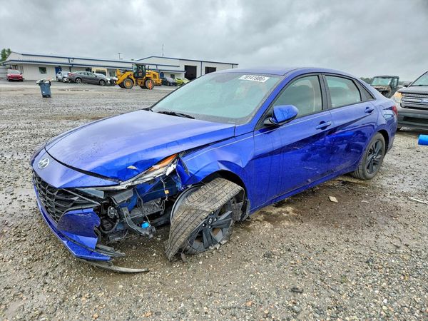 2022 HYUNDAI ELANTRA — DSFA — Front 3/4