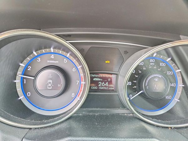 2012 HYUNDAI SONATA Middle level — ODOM