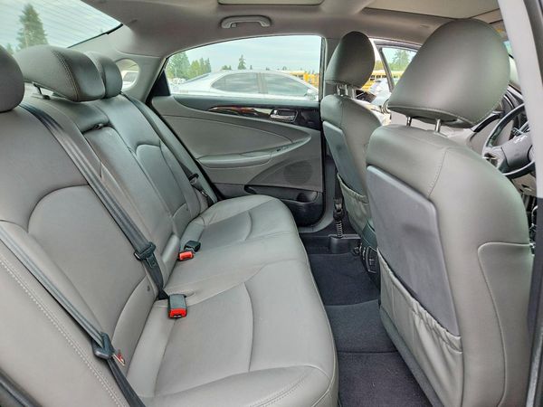 2012 HYUNDAI SONATA Middle level — PSRS