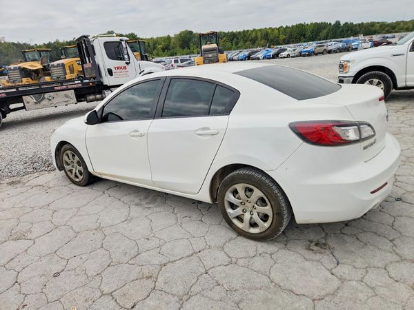 2013 MAZDA 3 SV/Base — DSRA