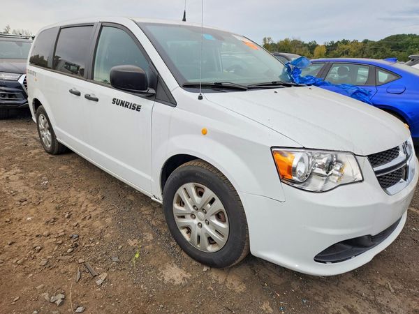 2020 DODGE CARAVAN SE — Passenger 3/4