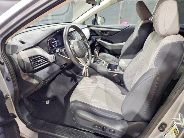 2025 SUBARU OUTBACK Premium — DENT