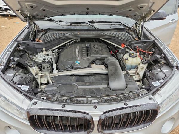 2017 BMW X5 xDrive35i — Engine bay