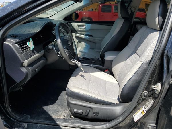 2017 TOYOTA CAMRY