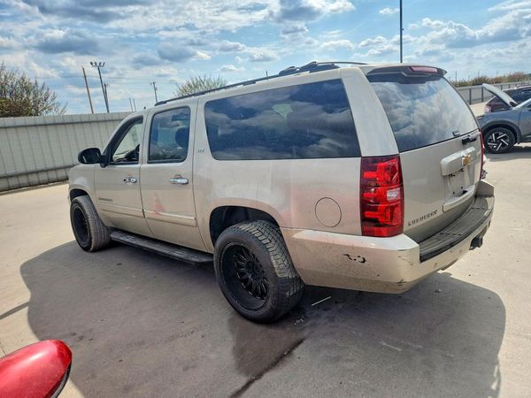 2014 CHEVROLET SUBURBAN LTZ — DSRA