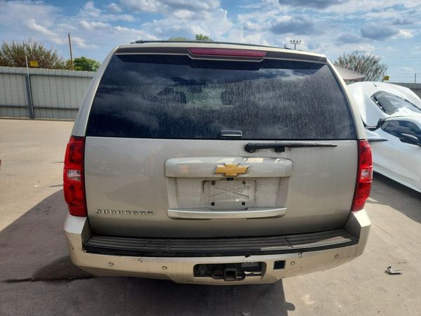 2014 CHEVROLET SUBURBAN LTZ — DIRR