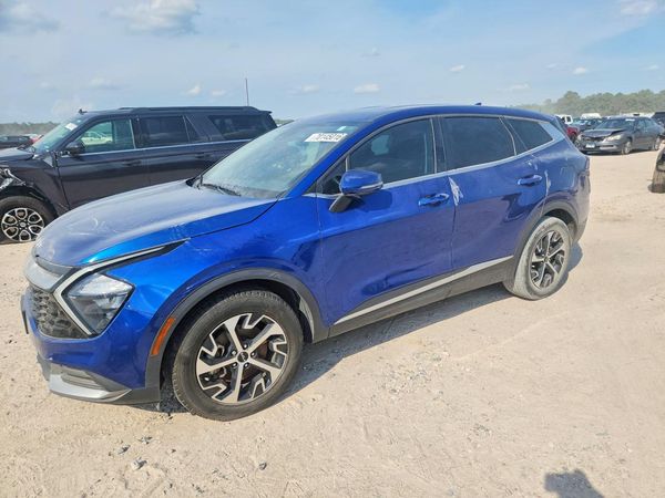 2023 KIA SPORTAGE — DSFA — Front 3/4