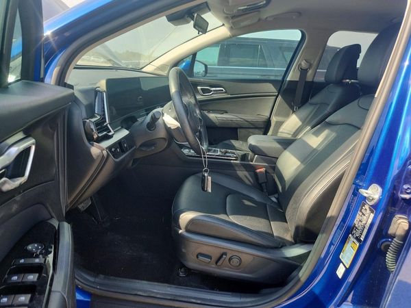 2023 KIA SPORTAGE — DENT