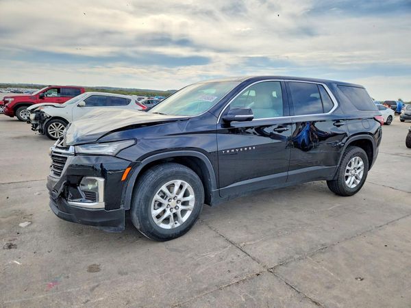 2022 CHEVROLET TRAVERSE LS FL — Front 3/4