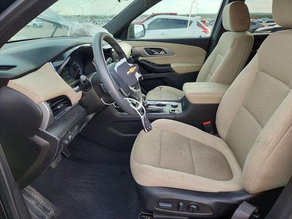 2022 CHEVROLET TRAVERSE LS FL — DENT
