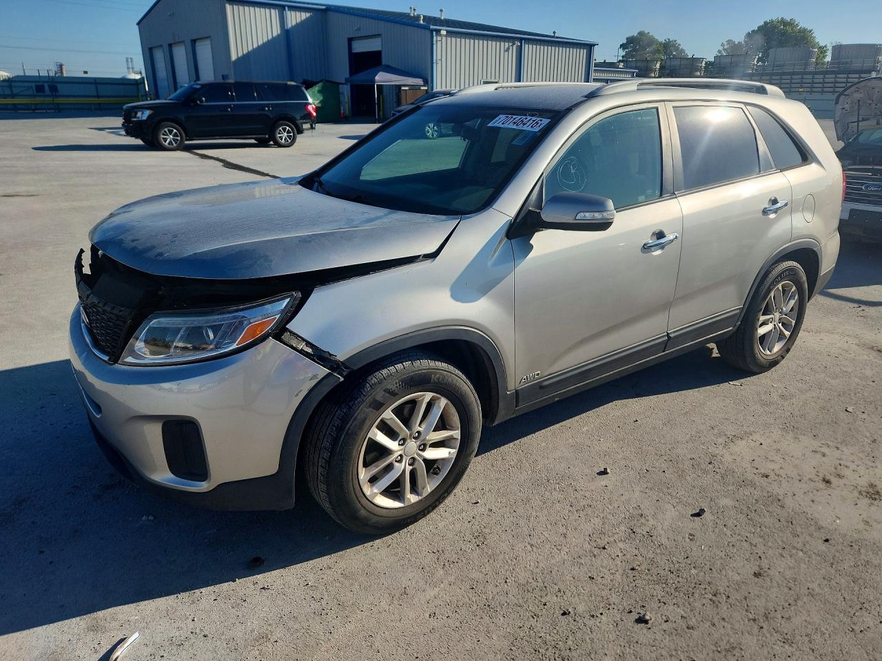 2015 KIA SORENTO GL — Front 3/4