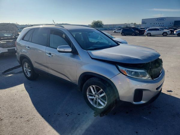 2015 KIA SORENTO GL — Passenger 3/4