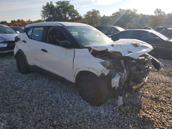 2021 NISSAN KICKS S — Passenger 3/4