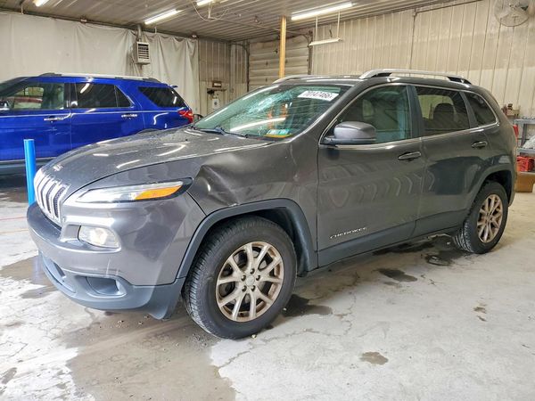 2016 JEEP CHEROKEE — DSFA — Front 3/4