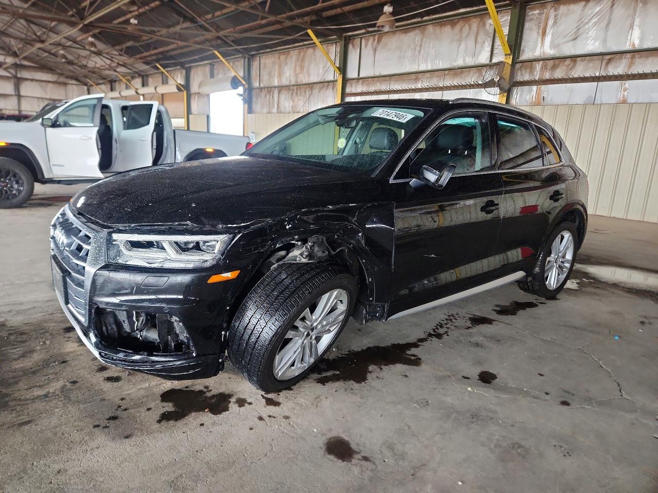 2018 AUDI Q5 quattro Premium Plus — Front 3/4