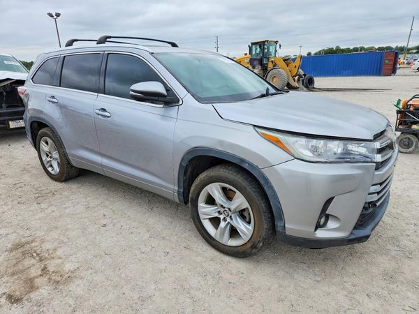 2016 TOYOTA HIGHLANDER Base/Hybrid — Passenger 3/4