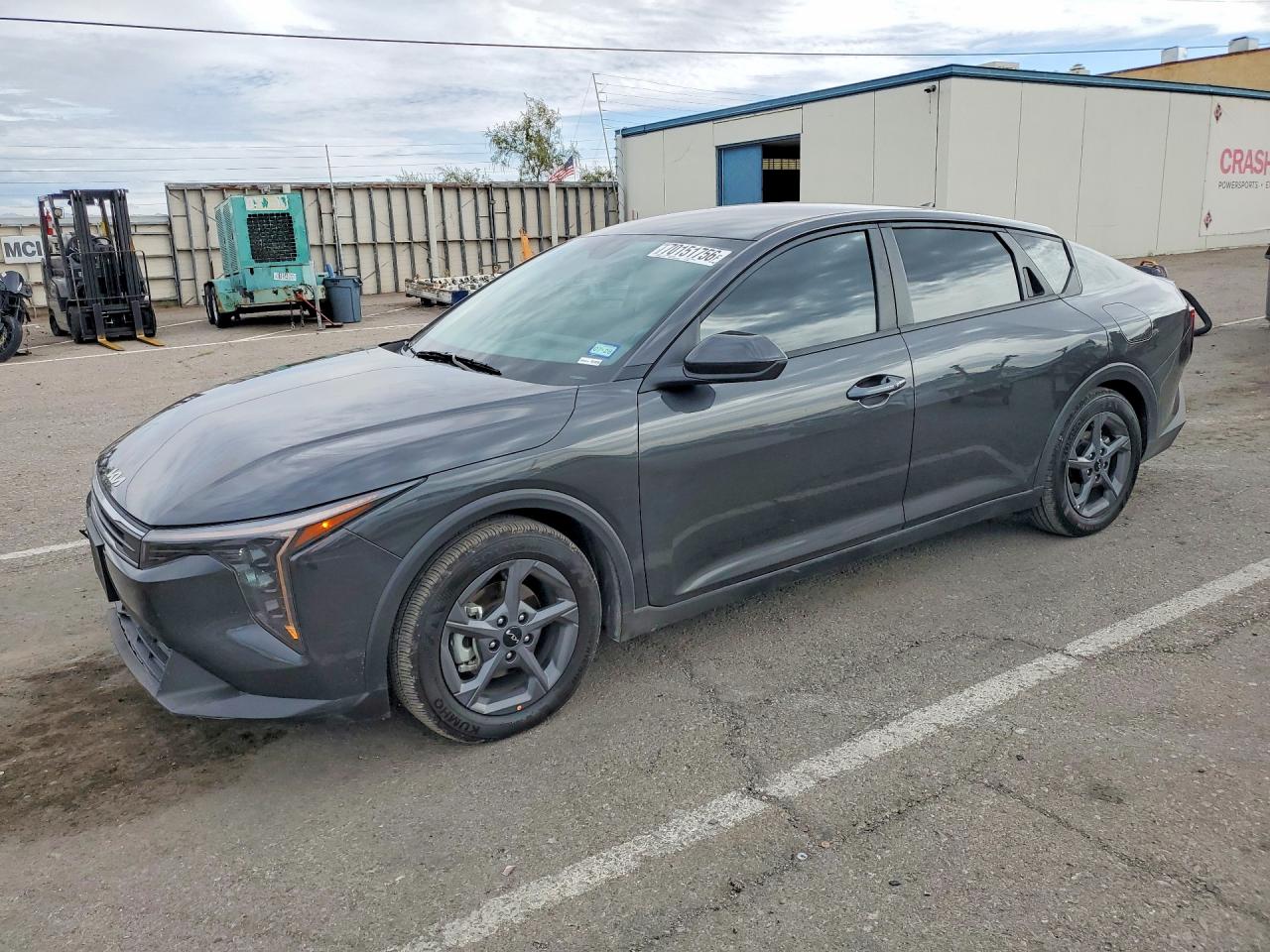 2026 KIA K4 LX, LXS — Front 3/4