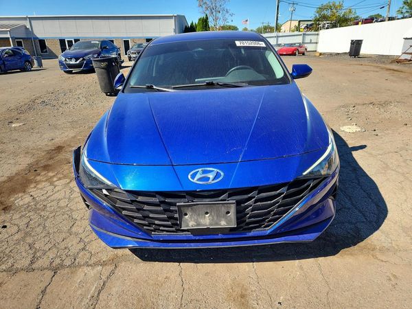 2022 HYUNDAI ELANTRA SEL w/ Convenience Pkg — DIRF