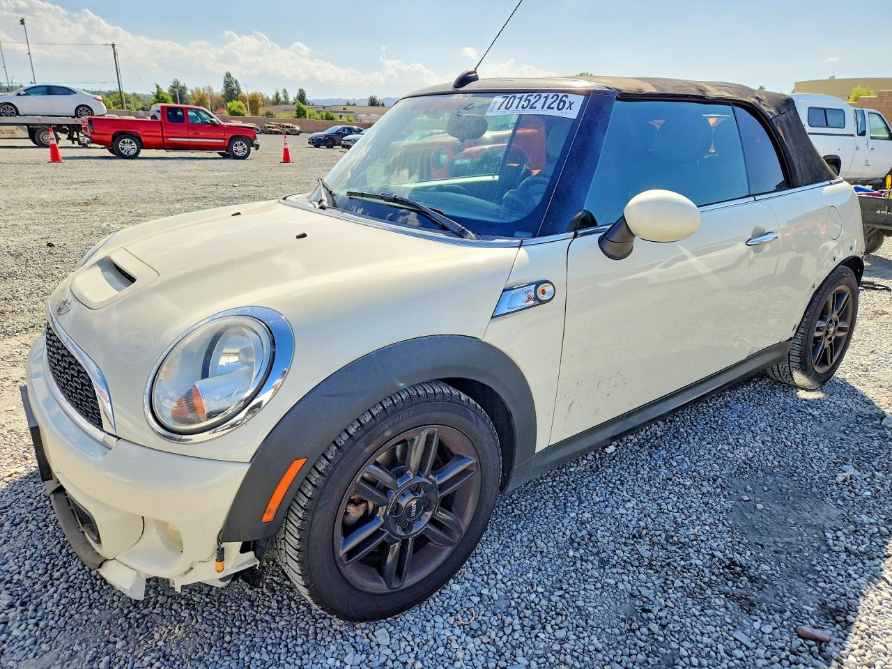 2015 MINI COOPER — Front 3/4