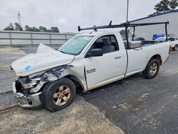 2013 RAM 1500 SLT — Front 3/4