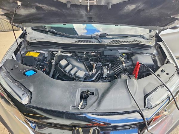 2021 HONDA PILOT SE — Engine bay