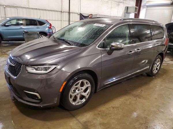 2022 CHRYSLER PACIFICA — DSFA — Front 3/4